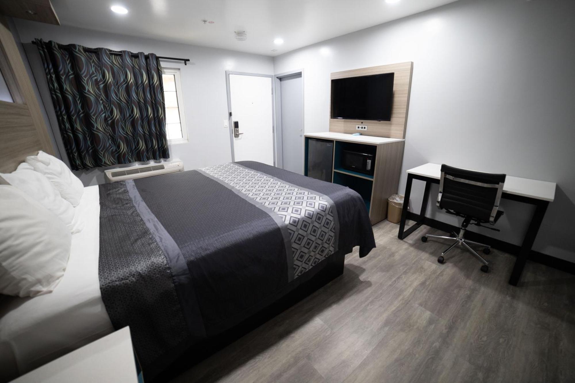 Express Inn & Suites Ontario Airport Exteriör bild